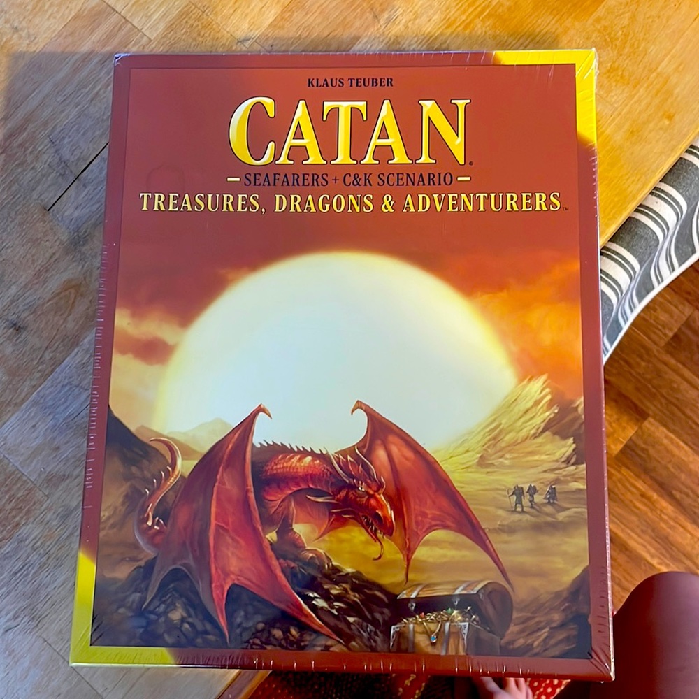 Catan - Treasures, dragons, & adventures
